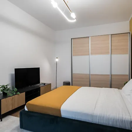 Апартаменты Plaza 229 *