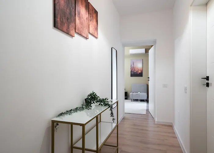 Plaza 229 * Бухарест