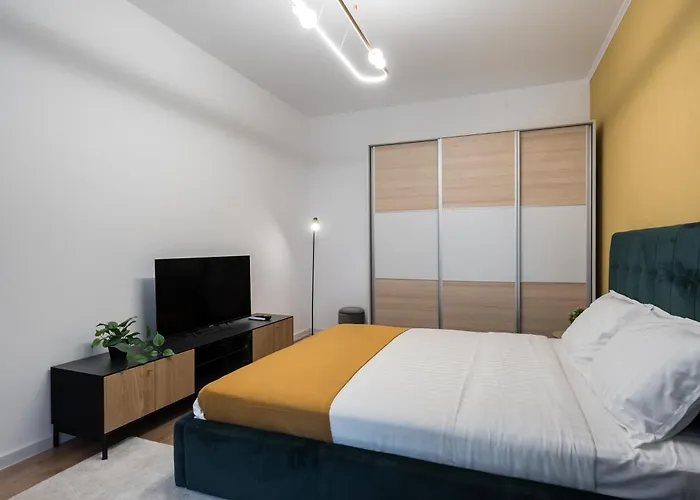 Апартаменти Plaza 229 *