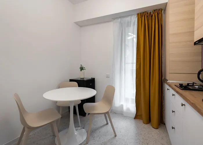 Διαμέρισμα Plaza 229