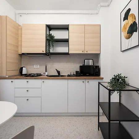 Apartment Plaza 229 *